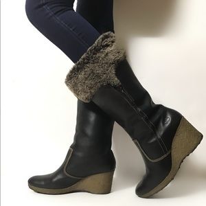 Timberland Wedge Faux Fur Lining.